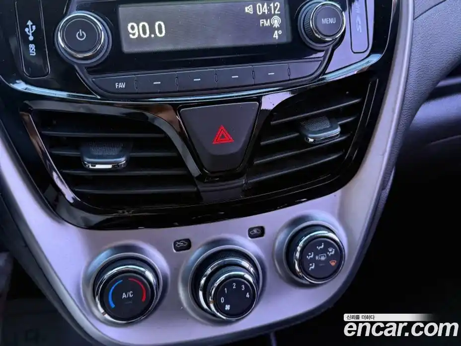 Chevrolet Spark 2016 1.0 Автомат в Москве № 38360, фото 15