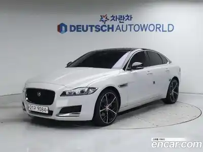 Jaguar XF, 2017