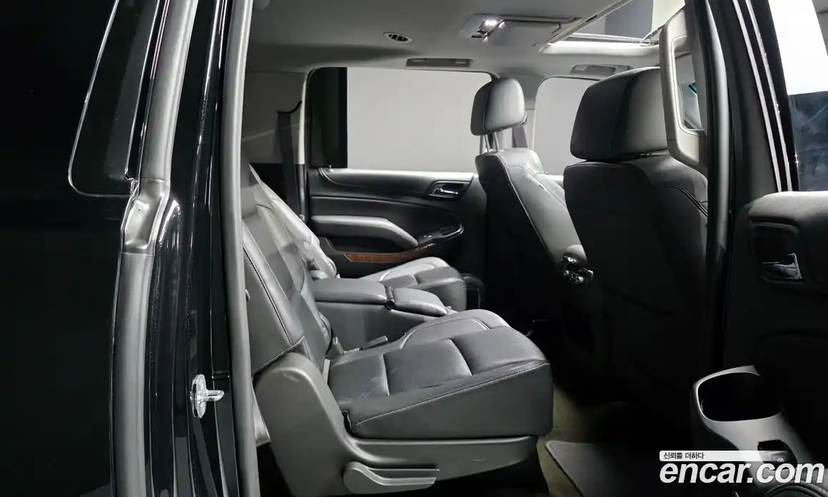 Chevrolet Surburban 2017 5.3 Автомат в Москве № 403900, фото 12