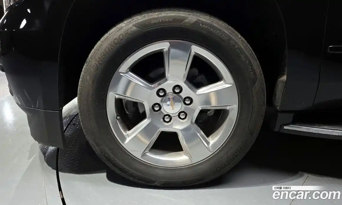 Chevrolet Surburban 2017 5.3 Автомат в Москве № 403900, фото 5