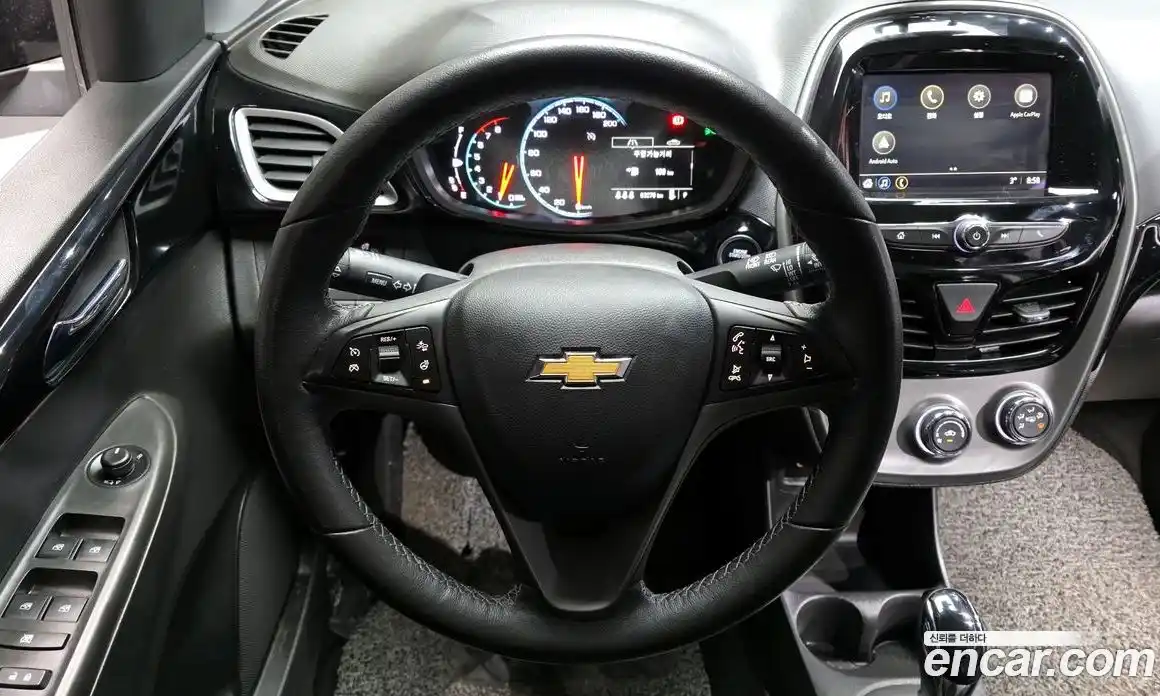 Chevrolet Spark 2022 1.0 Автомат в Москве № 422278, фото 13