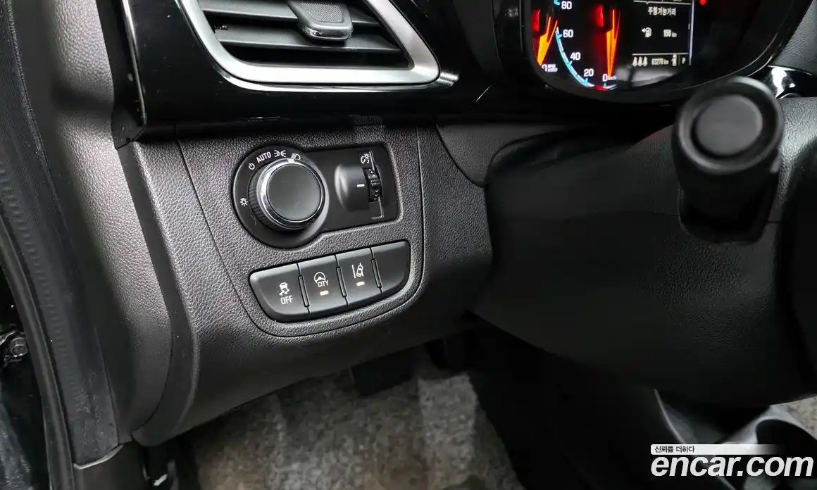 Chevrolet Spark 2022 1.0 Автомат в Москве № 422278, фото 15