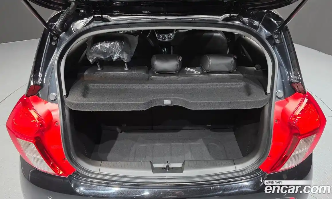 Chevrolet Spark 2022 1.0 Автомат в Москве № 422278, фото 20