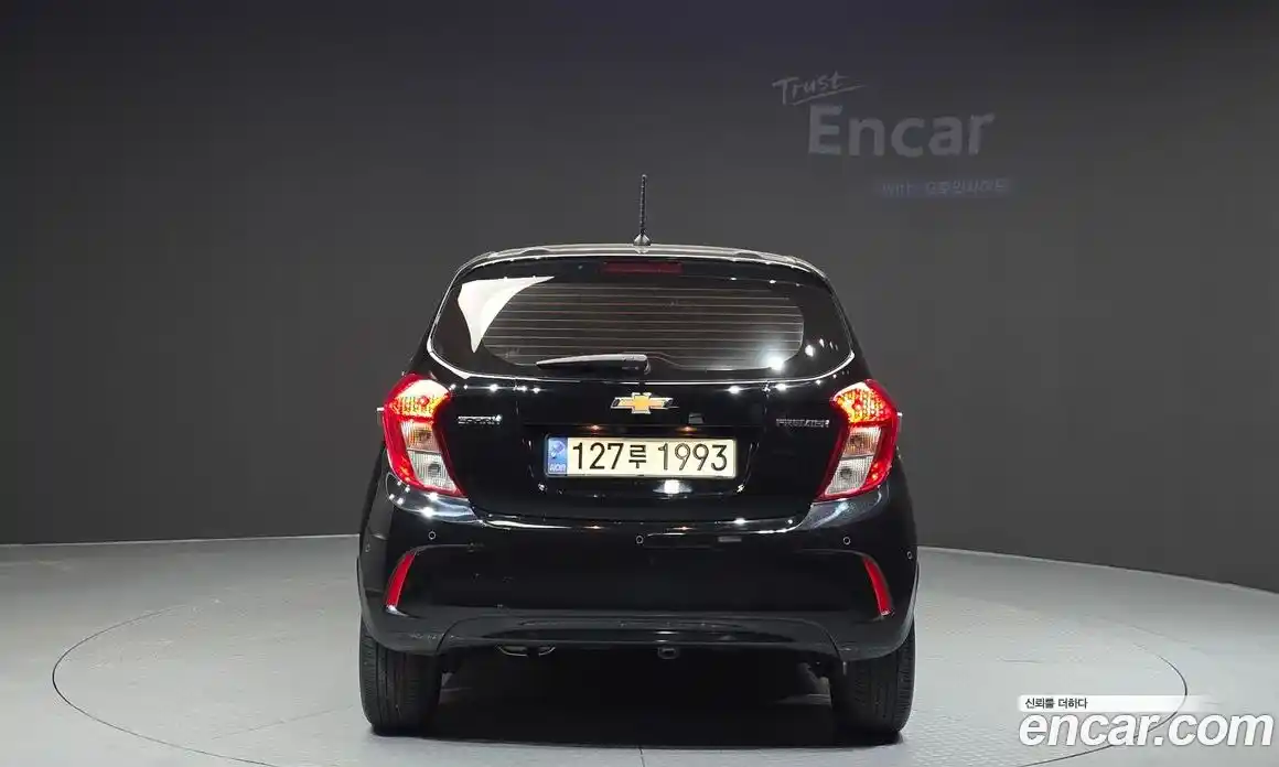 Chevrolet Spark 2022 1.0 Автомат в Москве № 422278, фото 4