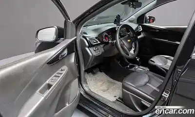 Chevrolet Spark 2022 1.0 Автомат в Москве № 422278, миниатюра 10