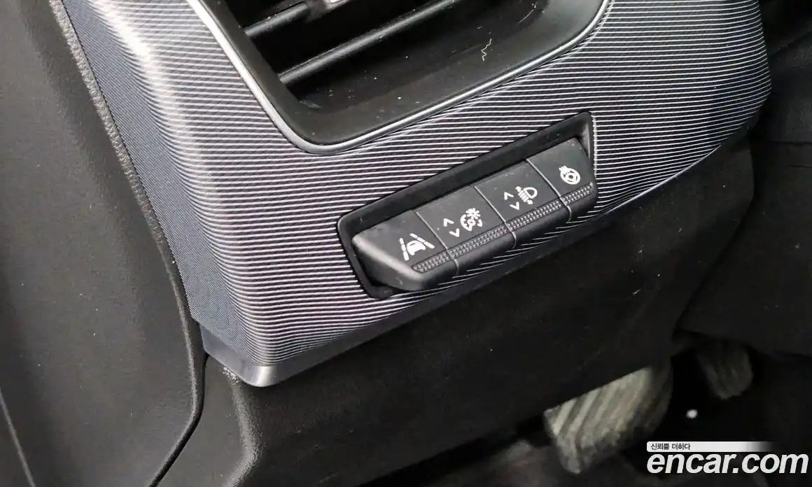 Renault XM3 2022 1.3 Автомат в Москве № 423407, фото 14