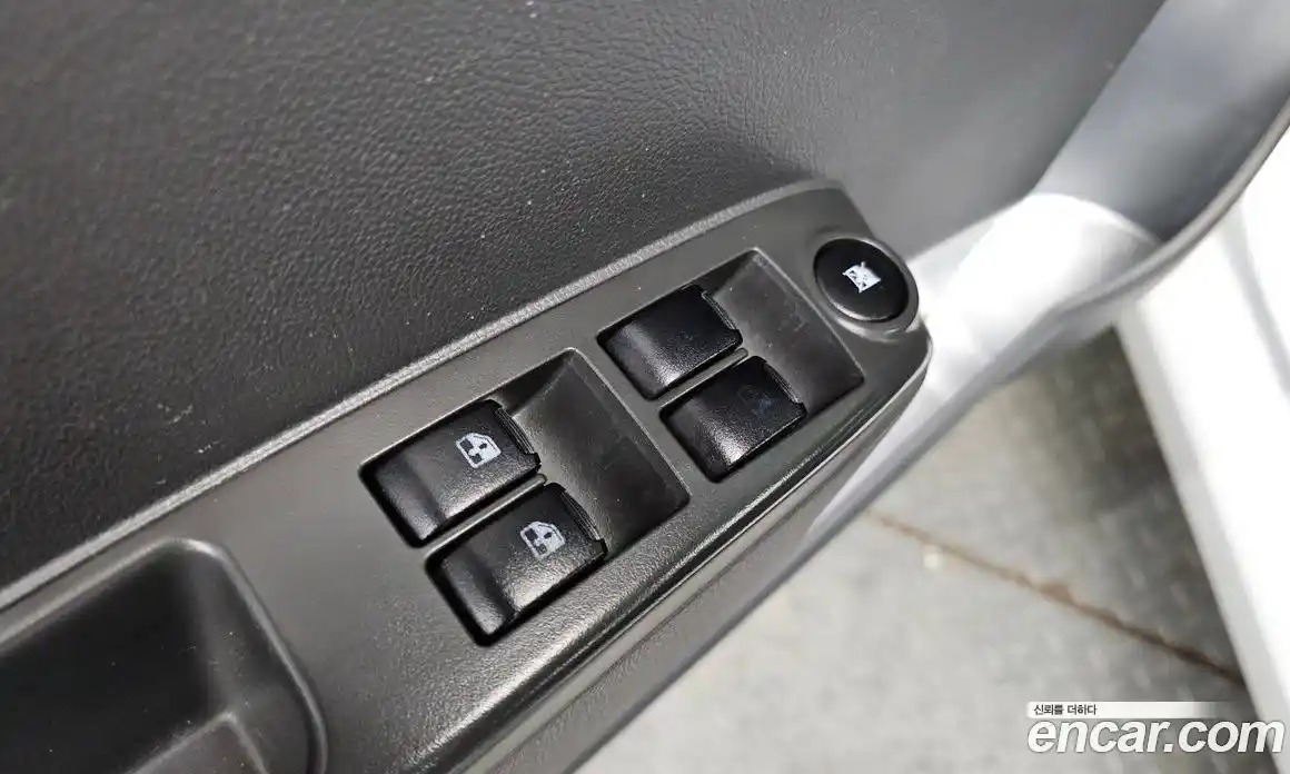 Chevrolet Spark 2012 1.0 Автомат в Москве № 42357, фото 17