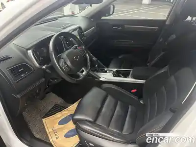 Renault QM6 2023 2.0 Автомат в Москве № 424175, миниатюра 4