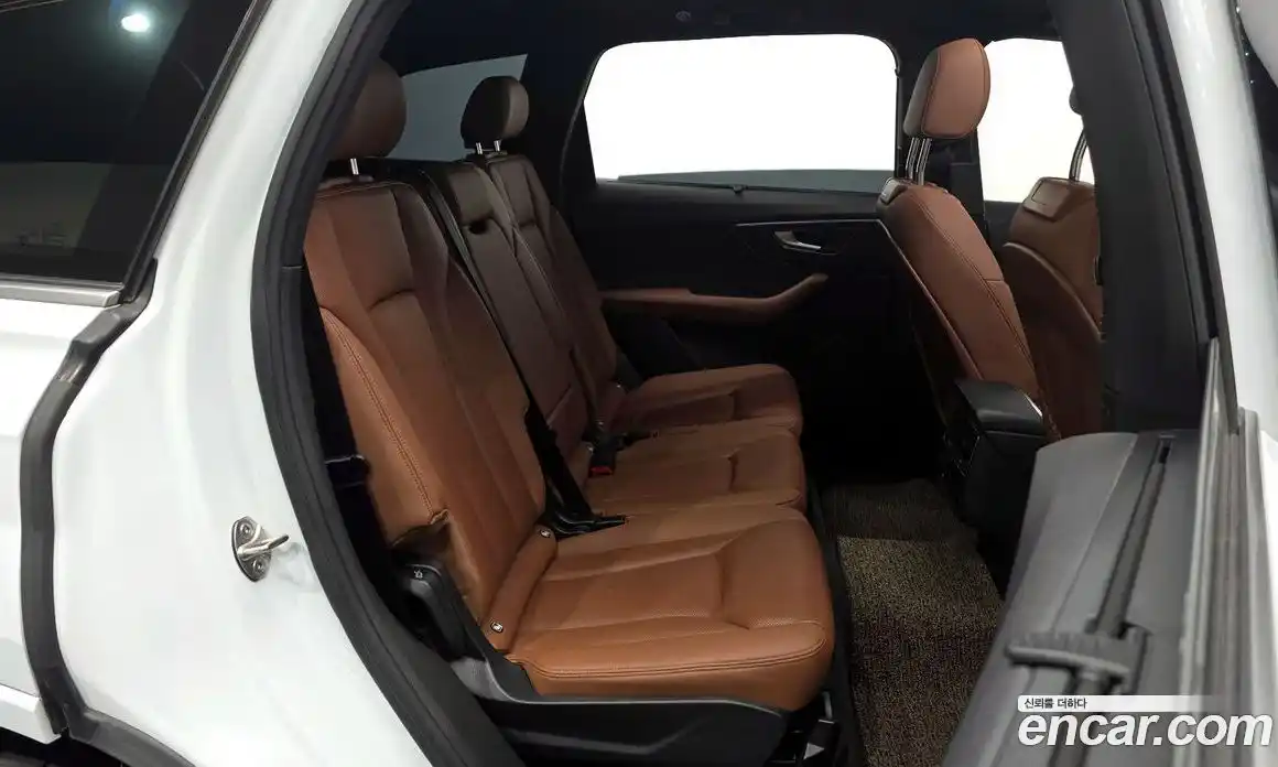 Audi Q7 2023 3.0 Автомат в Москве № 428583, фото 12