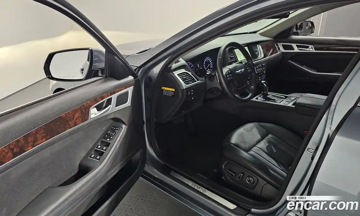 Hyundai Genesis 2016 3.3 Автомат в Москве № 44665, фото 20