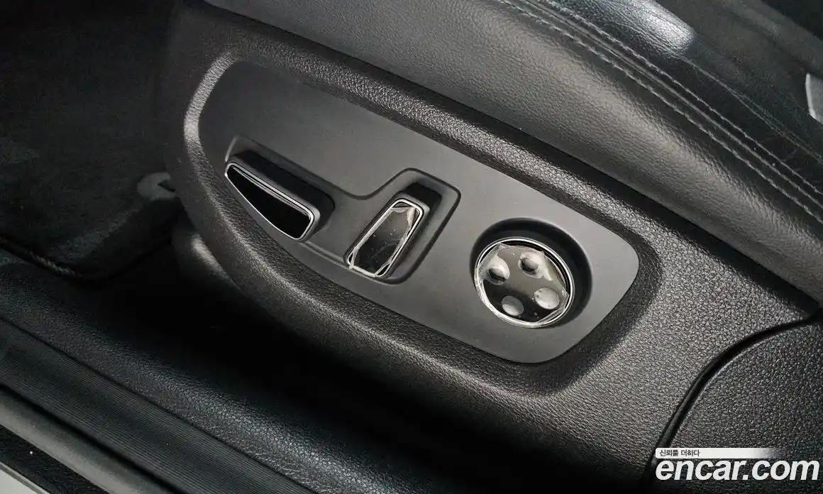 Hyundai Genesis 2016 3.3 Автомат в Москве № 44665, фото 10