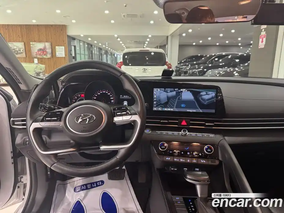 Hyundai Avante 2023 1.6 Автомат в Москве № 449545, фото 16