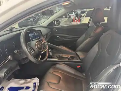 Hyundai Avante 2023 1.6 Автомат в Москве № 449545, миниатюра 7