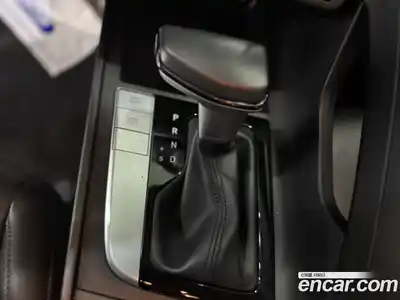 Hyundai Avante 2023 1.6 Автомат в Москве № 449545, миниатюра 9