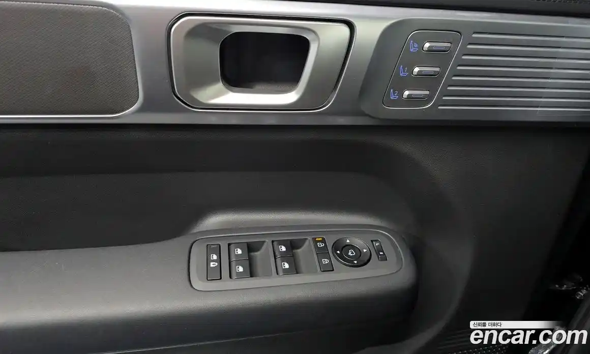 Hyundai Santa Fe 2024 1.6 Автомат в Москве № 450152, фото 18