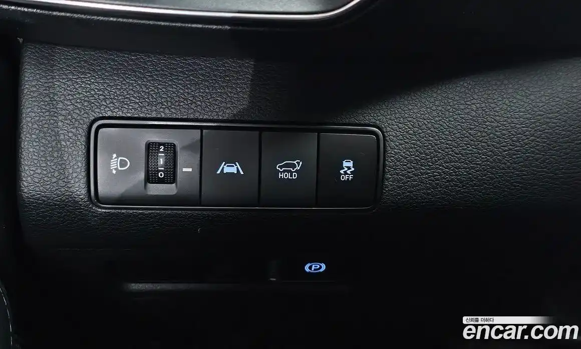 Hyundai Santa Fe 2022 1.6 Автомат в Москве № 450368, фото 18