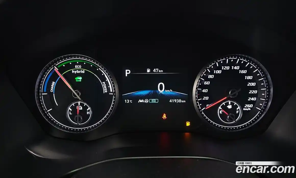 Hyundai Santa Fe 2022 1.6 Автомат в Москве № 450368, фото 8