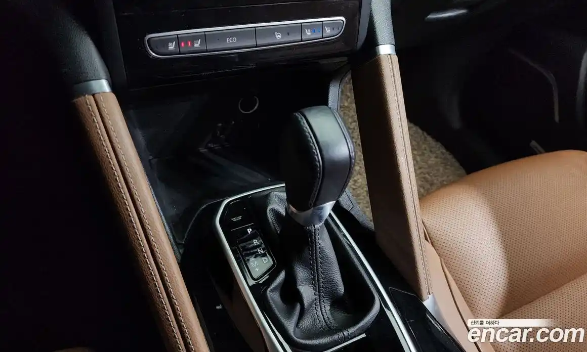 Renault QM6 2021 2.0 Автомат в Москве № 455785, фото 9