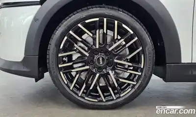 Mini Cooper 2025 2.0 Автомат в Москве № 457061, миниатюра 5