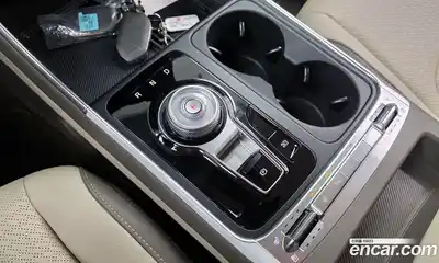 Kia Canival 2025 2.2 Автомат в Москве № 459596, миниатюра 9