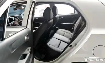 Kia Morning 2024 1.0 Автомат в Москве № 460284, миниатюра 11