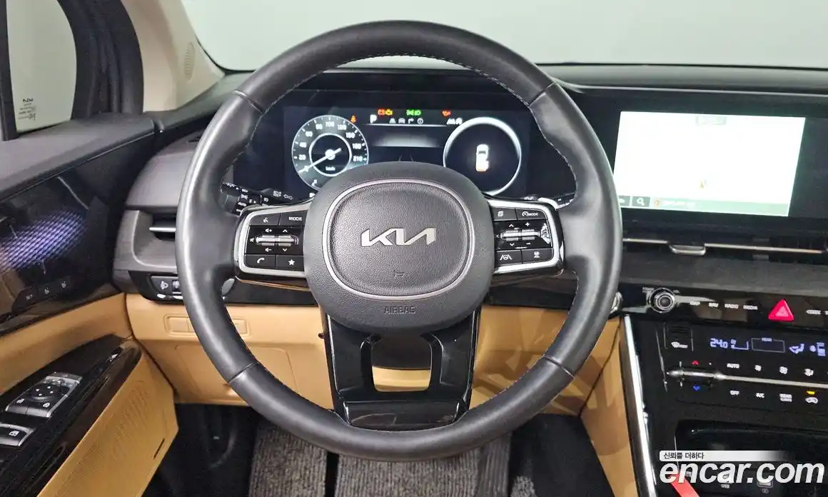 Kia Canival 2023 2.2 Автомат в Москве № 461057, фото 13