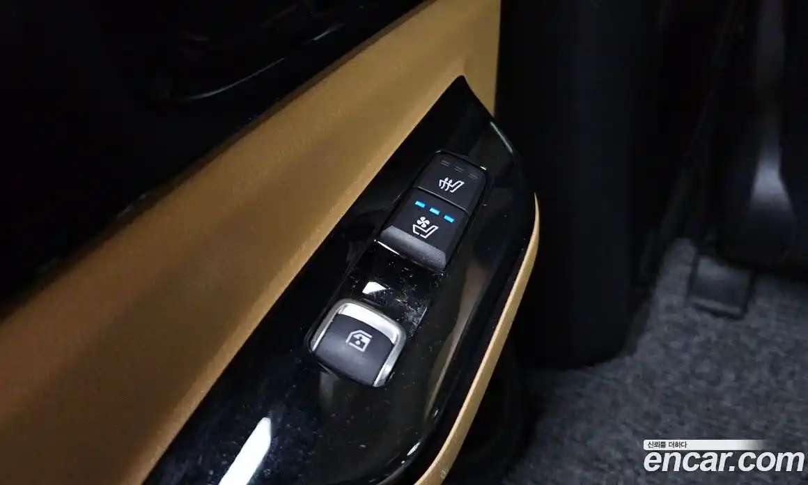 Kia Canival 2023 2.2 Автомат в Москве № 461057, фото 18