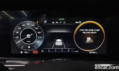 Kia Canival 2023 2.2 Автомат в Москве № 461057, миниатюра 8