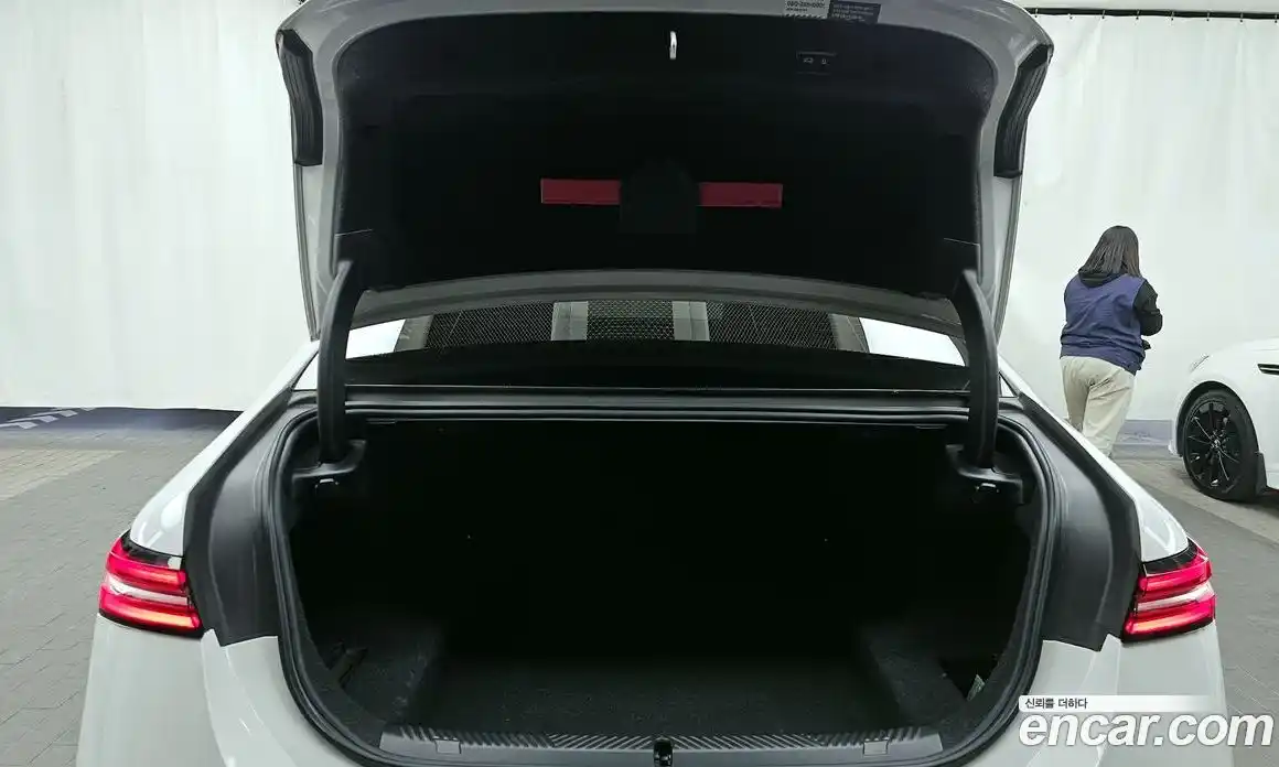 BMW 5-Series 2024 2.0 Автомат в Москве № 464080, фото 20