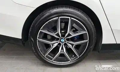 BMW 5-Series 2024 2.0 Автомат в Москве № 464080, миниатюра 5