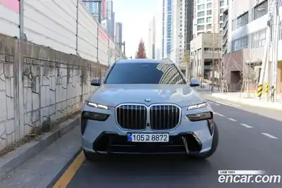 BMW X7, 2023
