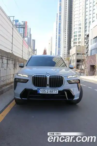 BMW X7 2023 3.0 Автомат в Москве № 464926, миниатюра 3