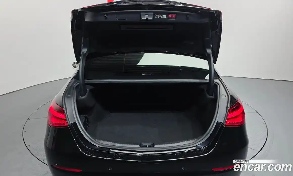 Mercedes-Benz C-Class 2024 2.0 Автомат в Москве № 466315, фото 20