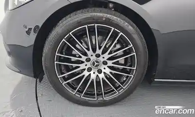 Mercedes-Benz C-Class 2024 2.0 Автомат в Москве № 466315, миниатюра 5