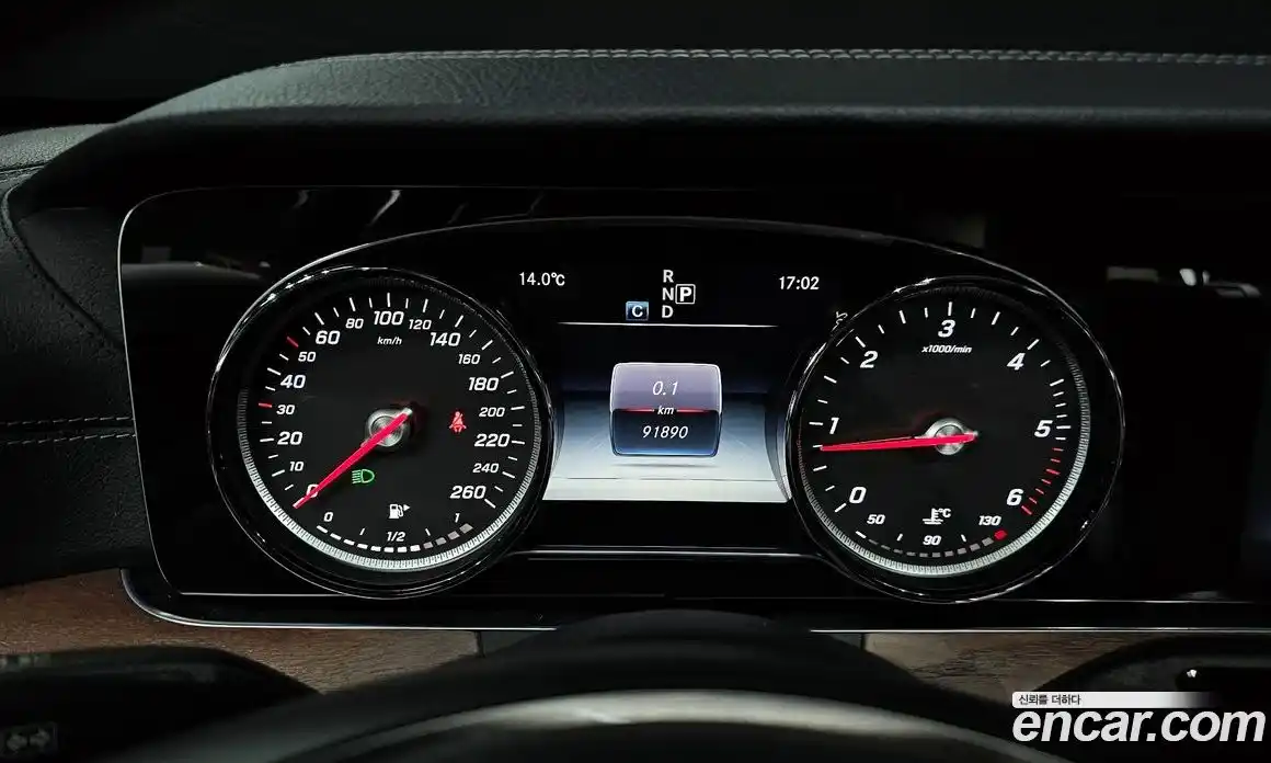 Mercedes-Benz E-Class 2017 1.9 Автомат в Москве № 467933, фото 8