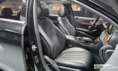 Mercedes-Benz E-Class 2017 1.9 Автомат в Москве № 467933, миниатюра 10