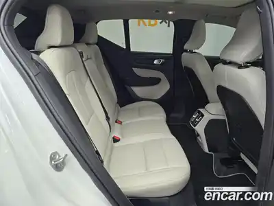 Volvo XC40 2024 2.0 Автомат в Москве № 470043, миниатюра 12