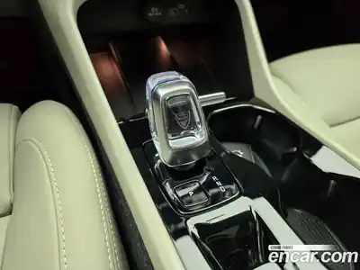 Volvo XC40 2024 2.0 Автомат в Москве № 470043, миниатюра 9