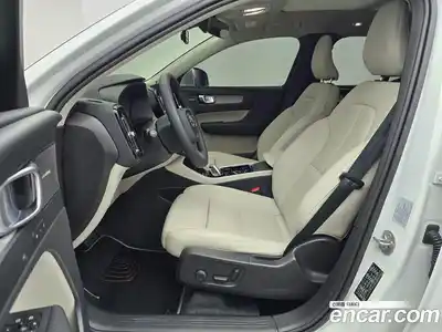 Volvo XC40 2024 2.0 Автомат в Москве № 470043, миниатюра 10