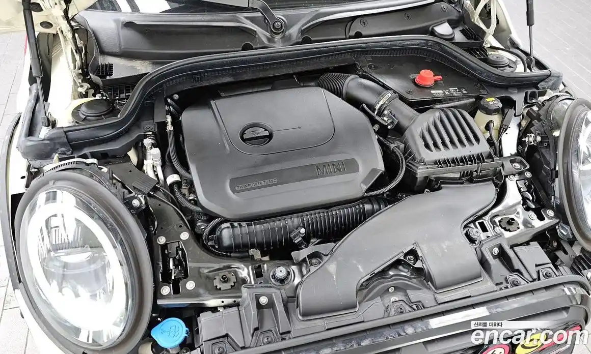 Mini Cooper Convertible 2022 2.0 Автомат в Москве № 471973, фото 6