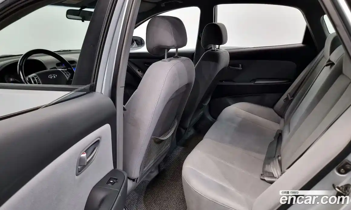 Hyundai Avante 2007 1.6 Автомат в Москве № 49479, фото 4