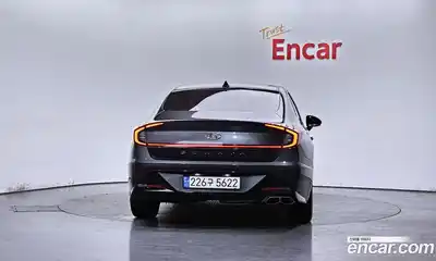 Hyundai Sonata 2023 1.6 Автомат в Москве № 49616, миниатюра 9