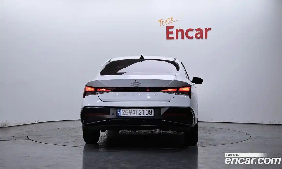 Hyundai Avante 2025 1.6 Автомат в Москве № 49623, фото 3