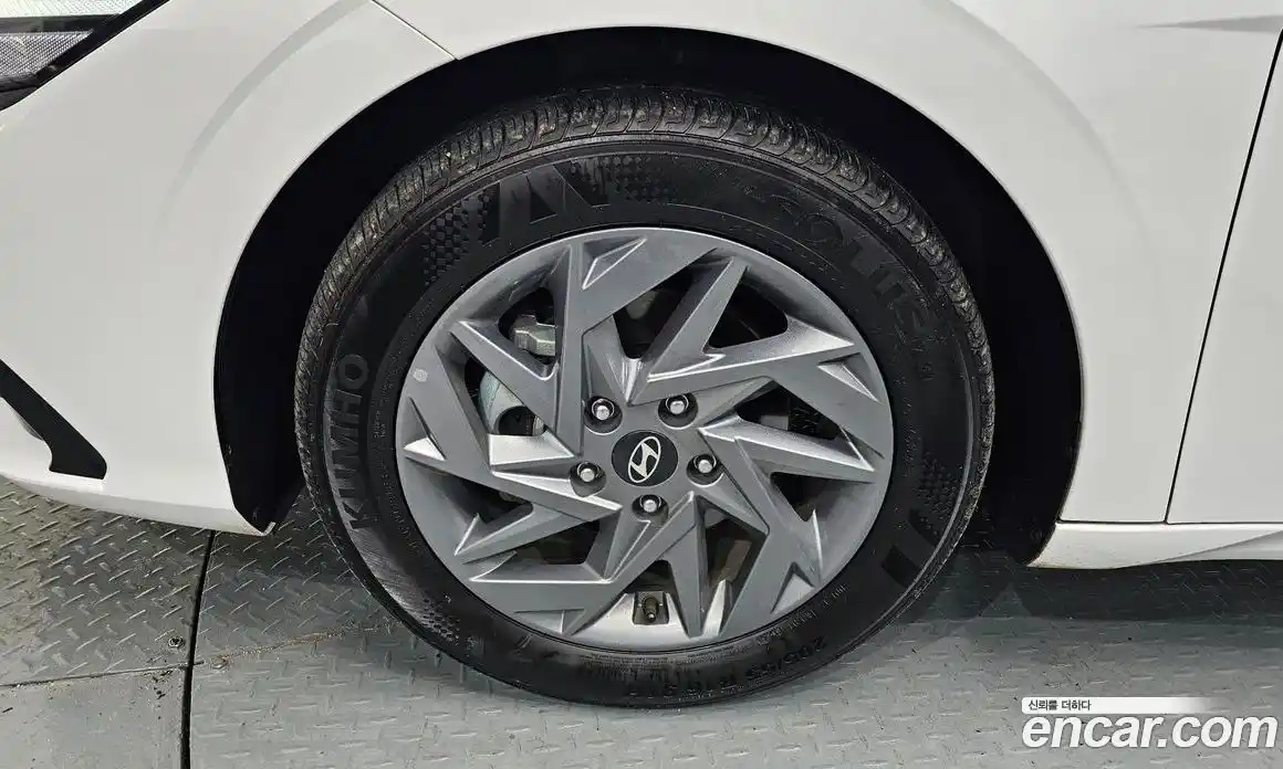 Hyundai Avante 2025 1.6 Автомат в Москве № 49623, фото 4