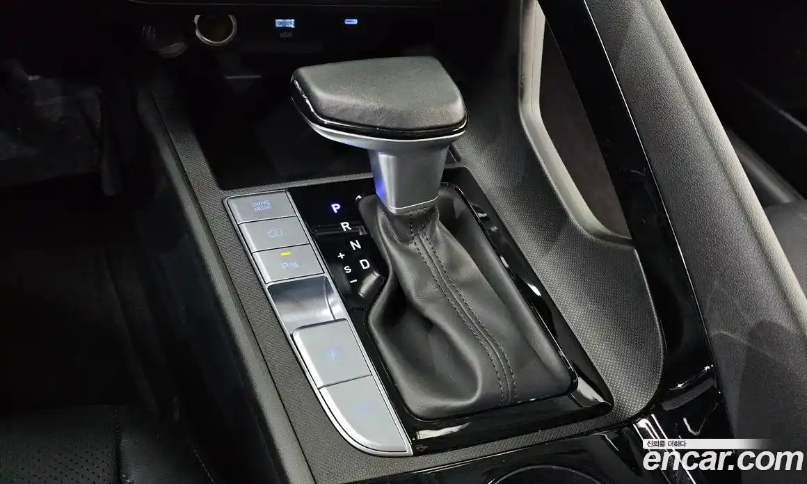 Hyundai Avante 2025 1.6 Автомат в Москве № 49623, фото 8