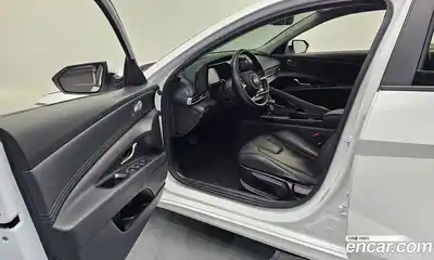 Hyundai Avante 2025 1.6 Автомат в Москве № 49623, миниатюра 9