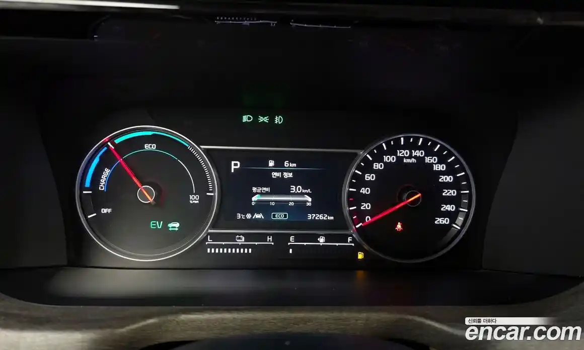 Kia Sorento 2022 1.6 Автомат в Москве № 50290, фото 4