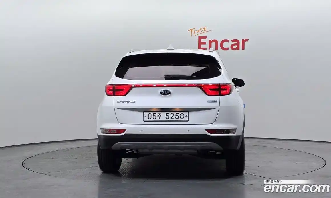 Kia Sportage 2018 2.0 Автомат в Москве № 53164, фото 4