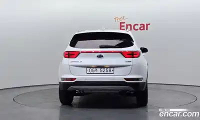 Kia Sportage 2018 2.0 Автомат в Москве № 53164, миниатюра 4