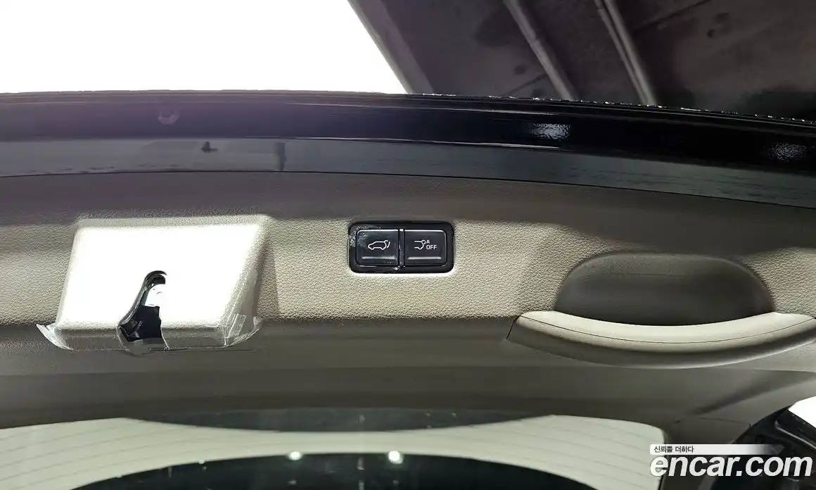 Kia Canival 2025 1.6 Автомат в Москве № 55886, фото 11